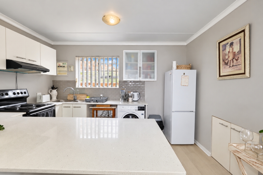 1 Bedroom Property for Sale in Big Bay Western Cape